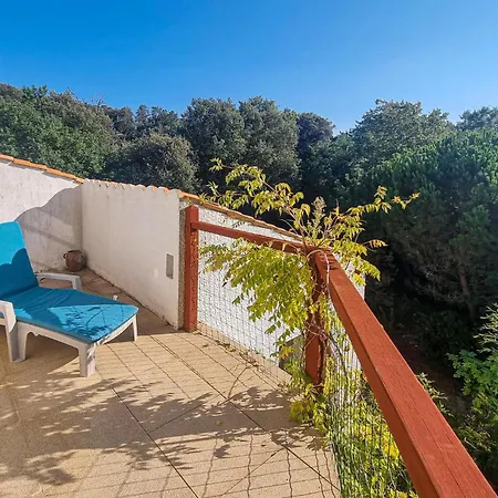 Semesterbostad Cozy In Saint-georges-doleron With Kitchen Saint-Georges-d'Oleron